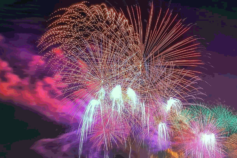 Профессиональная пиротехника ОПТОМ Сосновка Кировская область  | sosnovkakirovskaya.salutsklad.ru